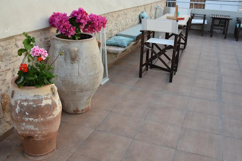 Smaragdi Boutique Hotel 레팀노 아파트호텔